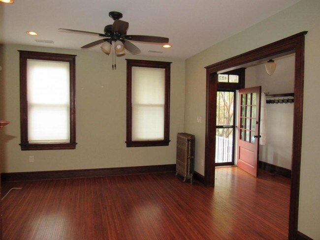Building Photo - 422 7th Street NE