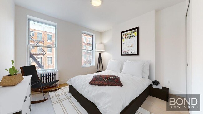 Foto del edificio - 514 E 12th St