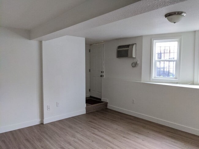 Building Photo - 2801 San Marino St