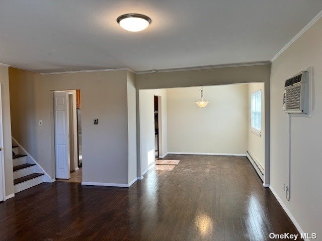 Building Photo - 2 Riviera Pl