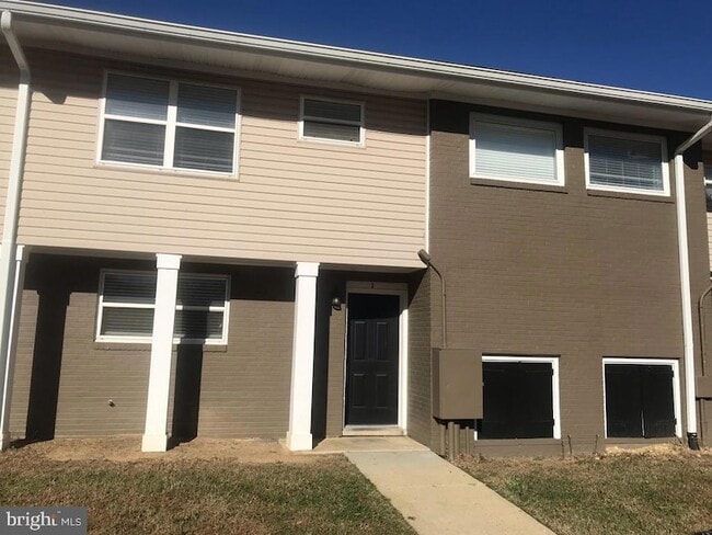 Photo - 2050 Nike Dr Townhome