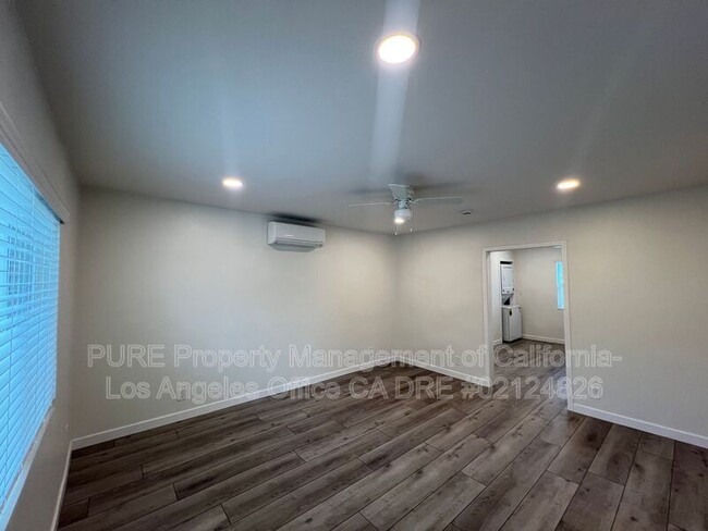Building Photo - 4448 W 165th St