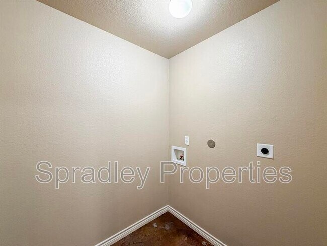 Foto del edificio - 1573 Brady Wy