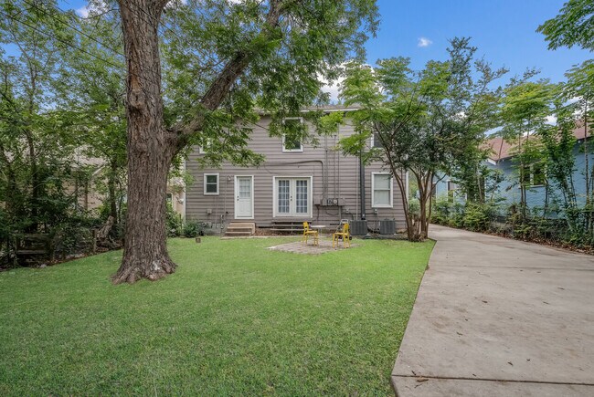 Foto del edificio - 1326 Mckinley Ave