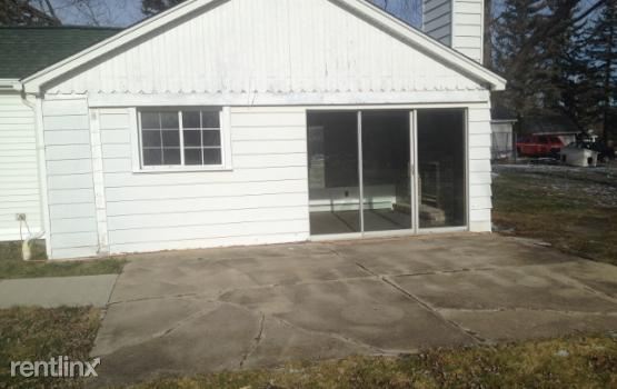 Building Photo - 3015 S Vassar Rd