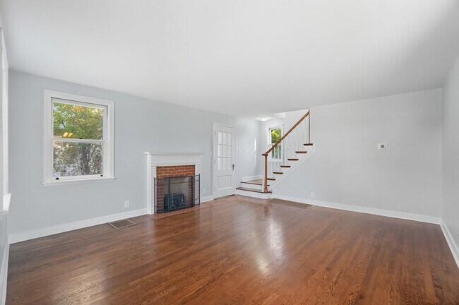 Foto del edificio - 3 Bedroom, 1.5 Bathroom Home in Cincinnati!