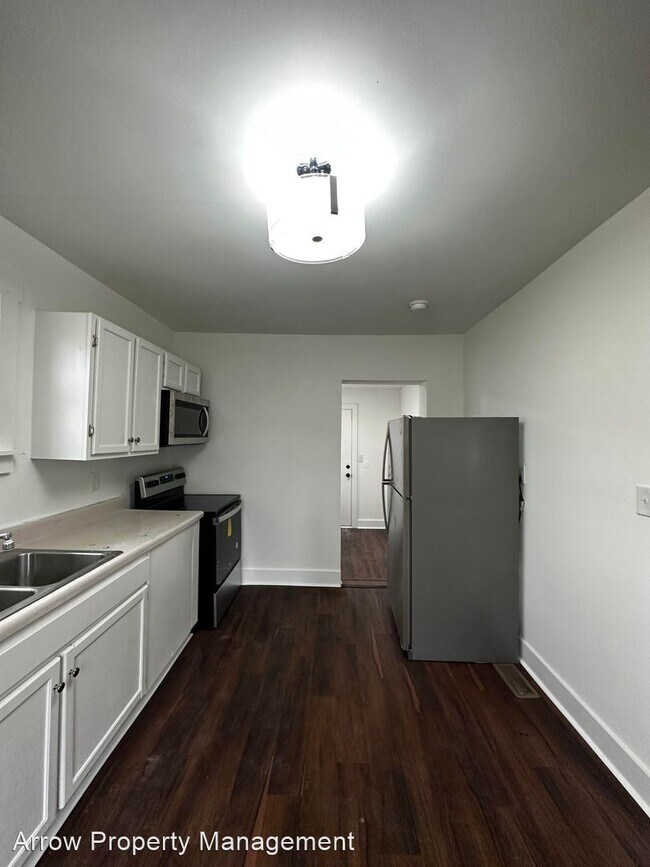 Foto del edificio - 3 br, 2 bath House - 2022 14th Ave N