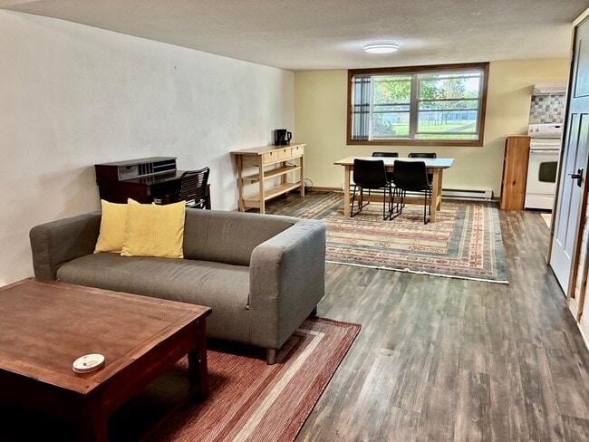 Foto del edificio - 317 N Wasson Ln