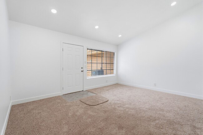 Building Photo - 11350 Foothill Blvd
