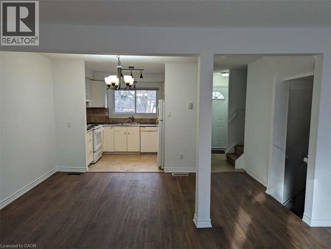 Building Photo - 125 Bonaventure Dr