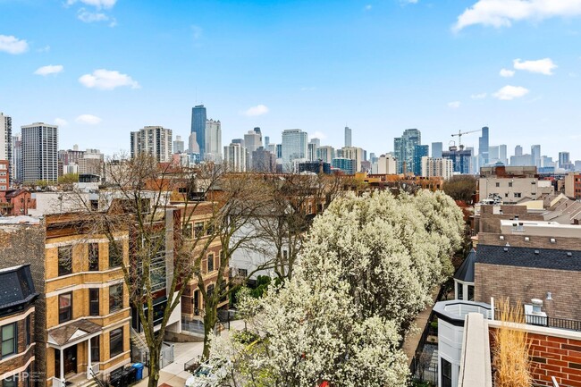 Foto del edificio - 1538 N North Park Avenue