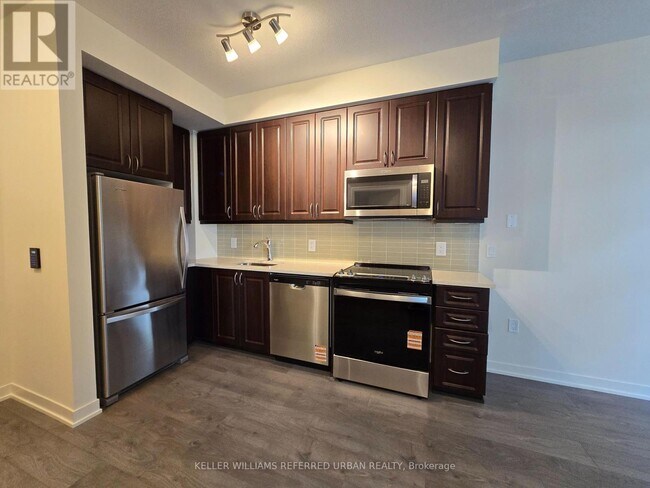 Photo du bâtiment - 38 Annie Craig Dr