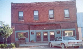 Primary Photo - 129 E Main St