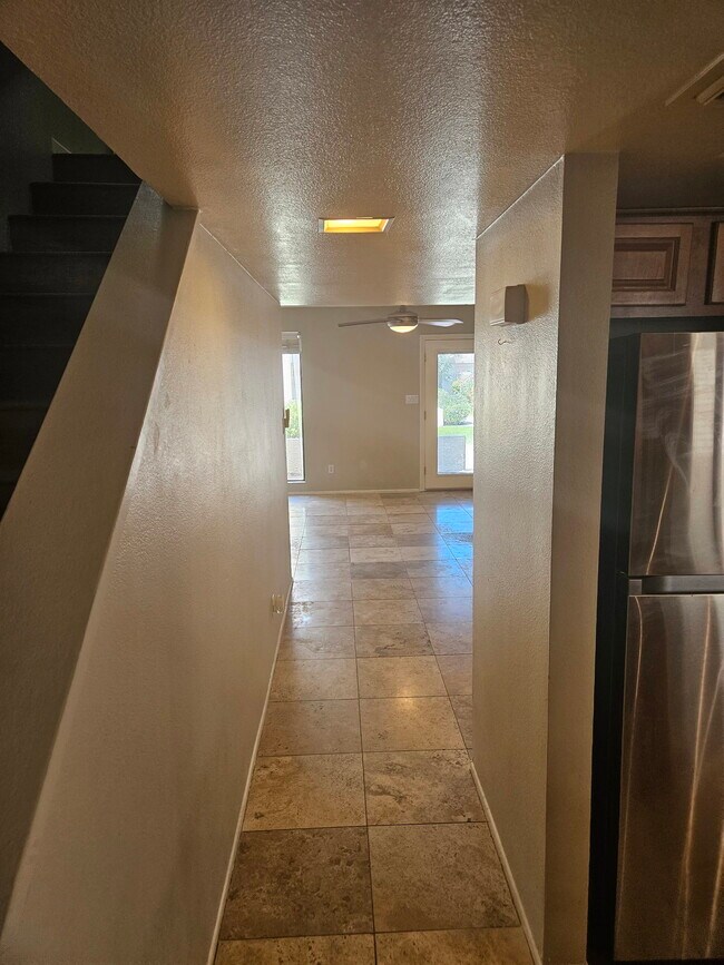 Foto del edificio - 885 N Granite Reef Rd