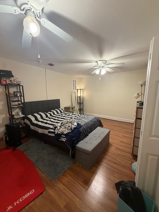 Building Photo - 466 Commonwealth Ave
