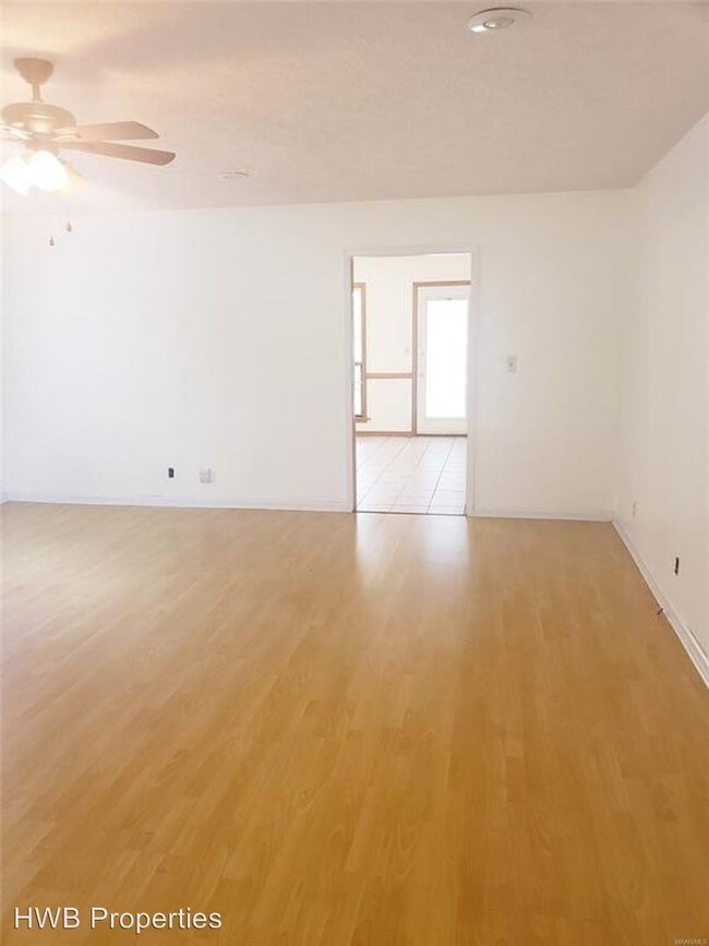 Building Photo - 3 br, 2.5 bath House - 3115 Old Mill Run