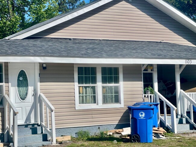 Foto del edificio - Affordable Studio Near Downtown Myrtle Bea...