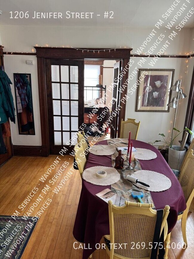 Foto del edificio - 1206 Jenifer St