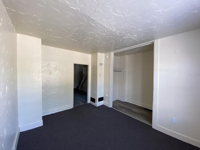 Foto del edificio - 402 E King St