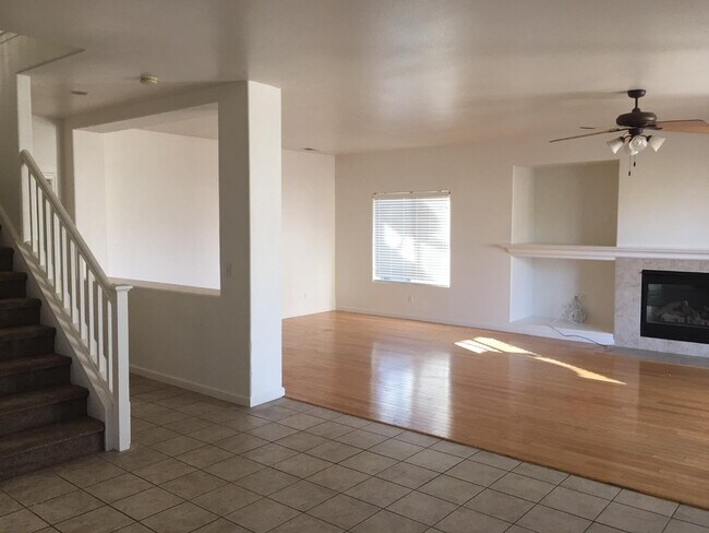 Foto del edificio - 2642 Blackwood Ave