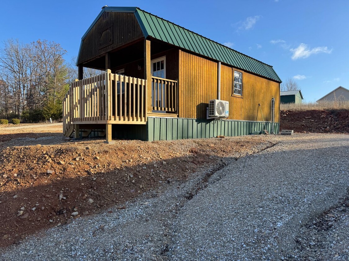 Primary Photo - Cozy Tiny Home In Waynesville MO!