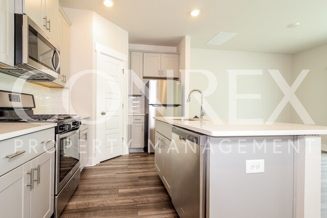 Building Photo - New Energy Efficient Townhome in Simpsonvi...