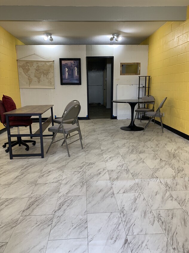 Foto del edificio - 2514 Pecan Blvd