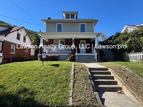 Building Photo - 615 Arbutus Ave SE