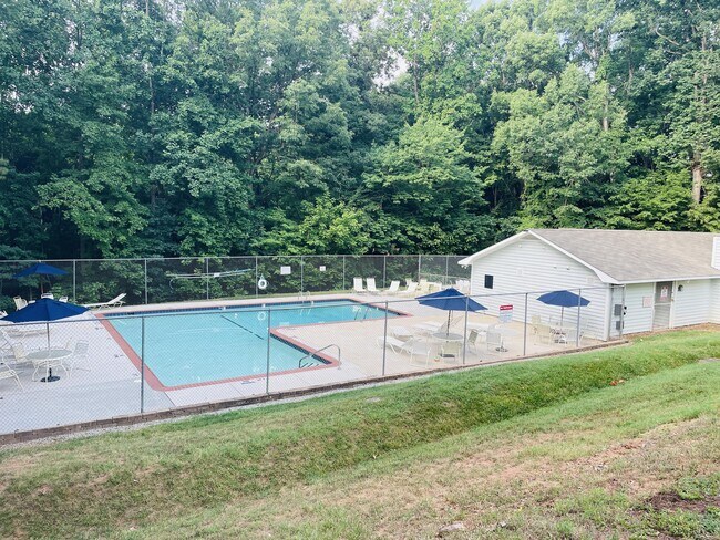 Building Photo - 5757-5753 3 Oaks Dr