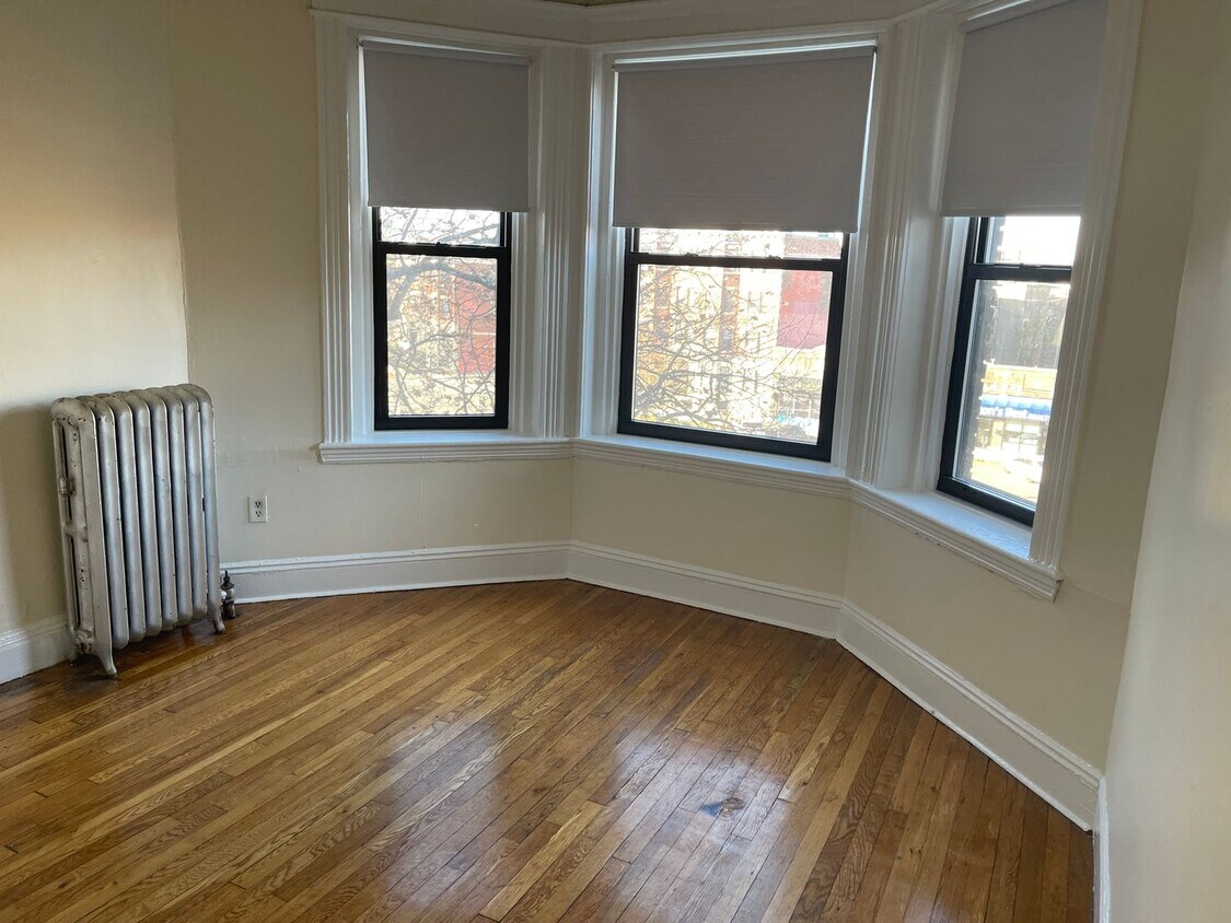 Foto principal - PACKARDS CORNER 4th Floor Sunny Studio, Ut...