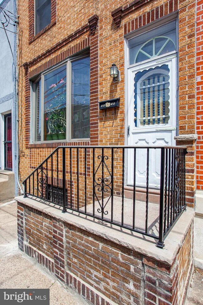 Building Photo - 1115 Morris St