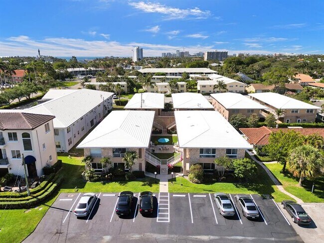 Foto del edificio - 2750 NE 28th Ct