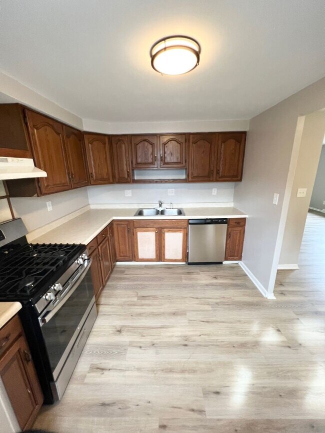 Foto del edificio - Newly Remodeled 3 Bedroom, 1 Bathroom in P...