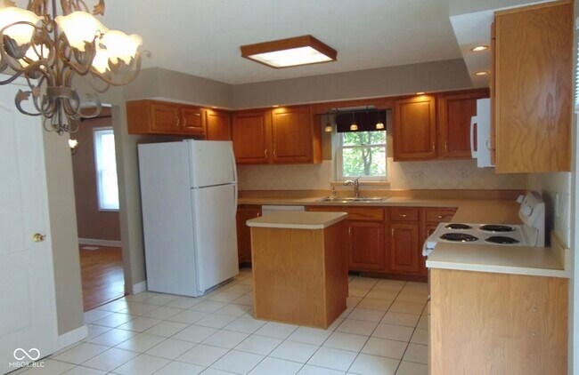 Foto del edificio - 412 S Prestwick Ln