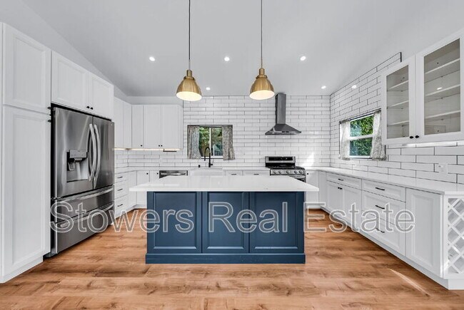 Foto del edificio - 21747 Orange Ave