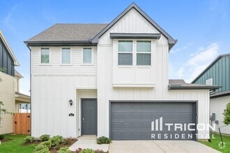 Building Photo - 9835 Willow Creek Commerce Dr
