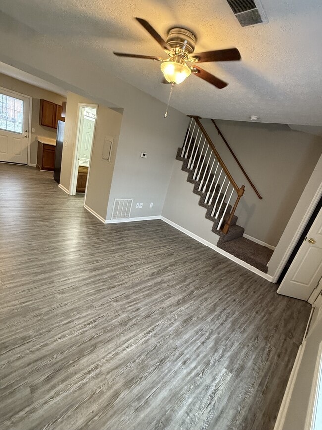 Building Photo - 306 McDougal Ave