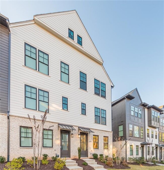Building Photo - 6569 Beacon Dr