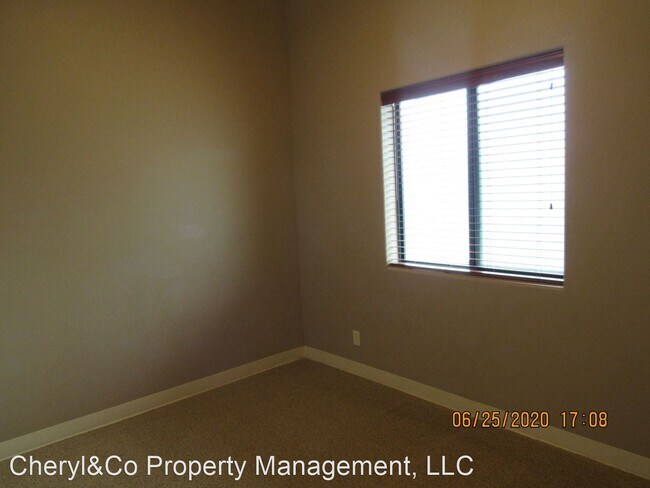 Building Photo - 1 br, 1 bath House - 710 Main Street, Apt 718