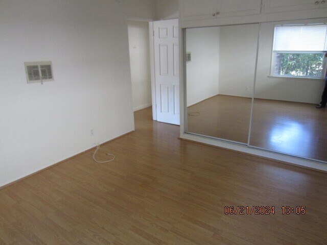 Foto del edificio - 14839 Blythe St