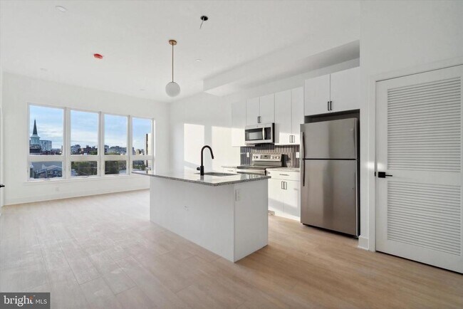 Foto del edificio - 1643 N 2nd St