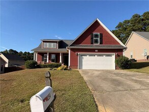 Building Photo - 254 Eclipse Dr