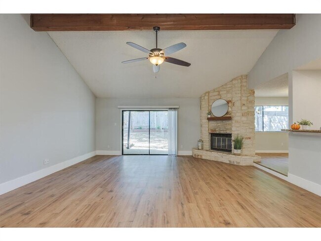 Foto del edificio - 2505 Wood Chase Trail