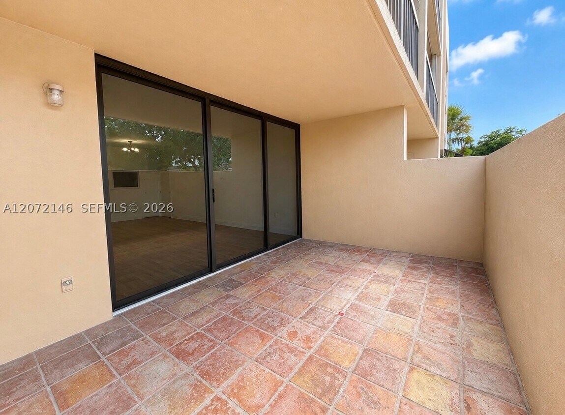 Foto del edificio - 10985 SW 107th St
