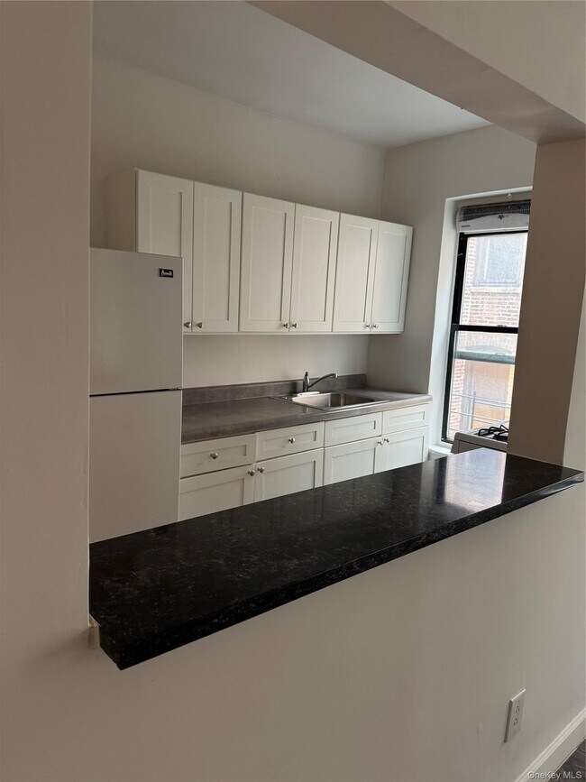 Foto del edificio - 551 W 160th St