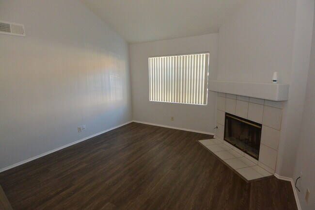 Building Photo - Gorgeous 2 Story 3 Bed 2.5 Bath SFR in Laguna Niguel