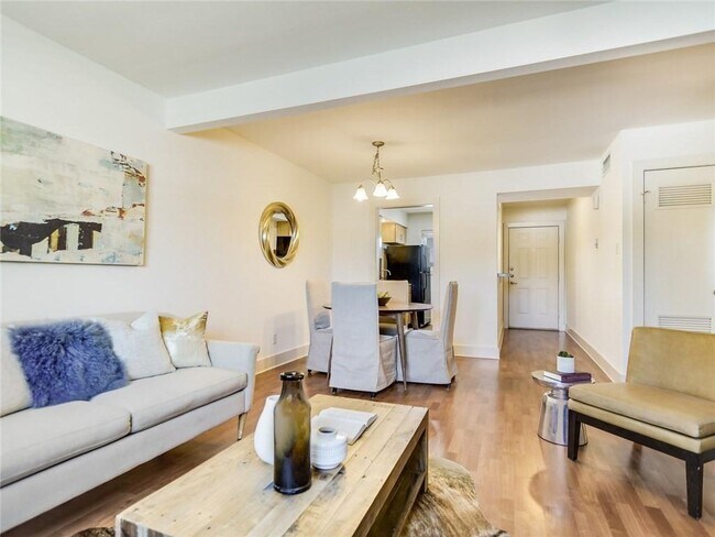 Foto del edificio - 3815 Guadalupe St