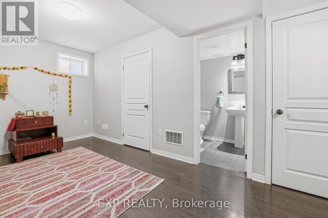 Building Photo - 83 Magpie Way