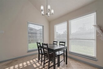 Building Photo - 30411 Arborg Dr