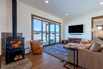 Building Photo - 339 Wild Cat Canyon Loop